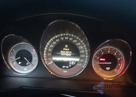 2013 Mercedes-Benz Glk 350 4Matic z USA, uszkodzony, nr VIN WDCGG8JB4DG121632